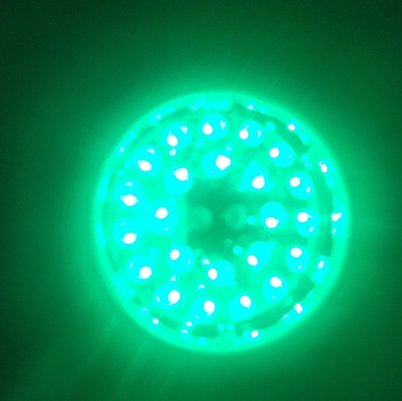 3 LED Light Wand: Red, Blue, and Green - Picture 5 of 9